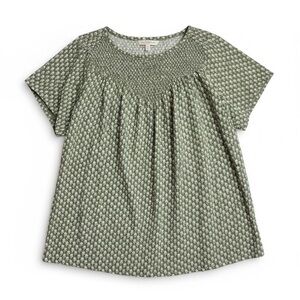 Lucky Brand Short Sleeve Top. Olive Green with Small White/Purple Flowers. Large